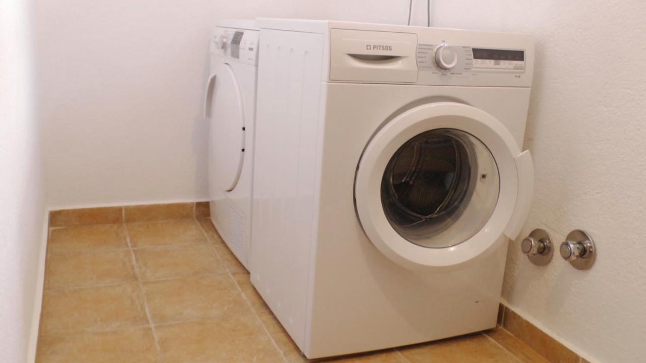 Grand View Afrodite Митимна Екстериор снимка